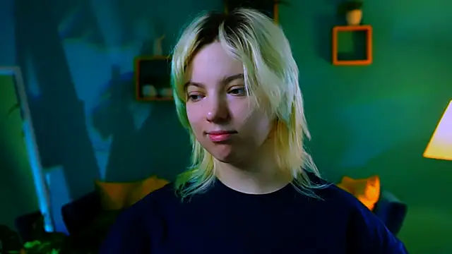 Snapshot of RocKStone_ chatting on 03.10.25 RocKStone  online show from 03.10.25