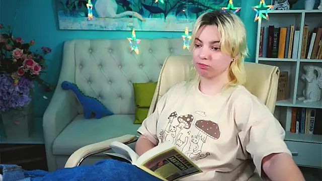 Snapshot of RocKStone_ chatting on 03.22.25 RocKStone  online show from 03.22.25