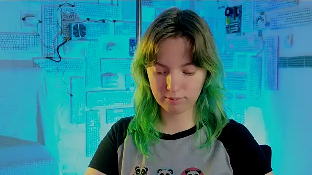 Snapshot of RocKStone_ chatting on 10.06.25 RocKStone  online show from 10.06.25