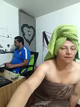 hotandfierylatinos2023 online show from 09.15.25