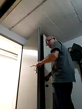 bottomhairy online show from 03.02.25