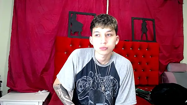 Snapshot of _Thomas_hot_ chatting on 03.16.25 Thomas hot online show from 03.16.25