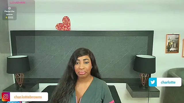 charlottebrowns  online show from 01.18.25