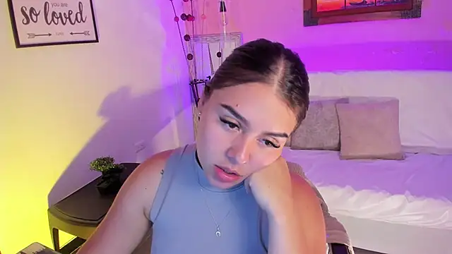 ArianaBaker online show from 10.18.25