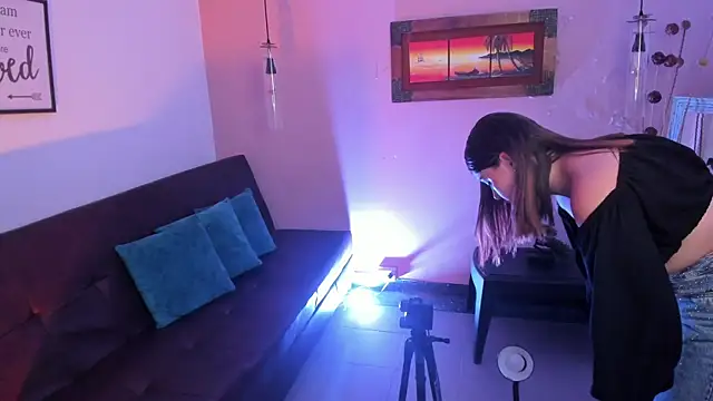 ArianaBaker online show from 11.11.25