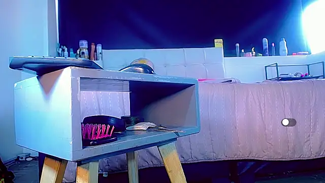 bellatrixx 69 online show from 11.19.25