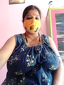 Snapshot of Kayra_34 chatting on 02.14.25 Kayra 34 online show from 02.14.25