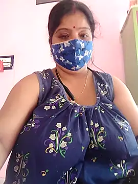 Snapshot of Kayra_34 chatting on 02.24.25 Kayra 34 online show from 02.24.25