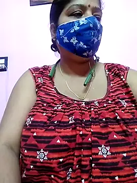 Snapshot of Kayra_34 chatting on 03.10.25 Kayra 34 online show from 03.10.25