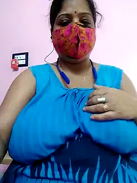 Snapshot of Kayra_34 chatting on 09.15.25 Kayra 34 online show from 09.15.25