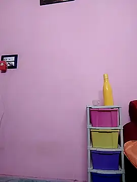 Snapshot of Kayra_34 chatting on 10.29.25 Kayra 34 online show from 10.29.25