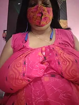 Snapshot of Kayra_34 chatting on 07.21.26 Kayra 34 online show from 07.21.26