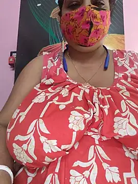 Snapshot of Kayra_34 chatting on 07.22.26 Kayra 34 online show from 07.22.26