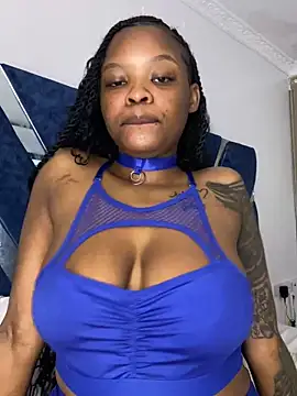 Snapshot of SexxyLunar chatting on 10.23.25 SexxyLunar online show from 10.23.25