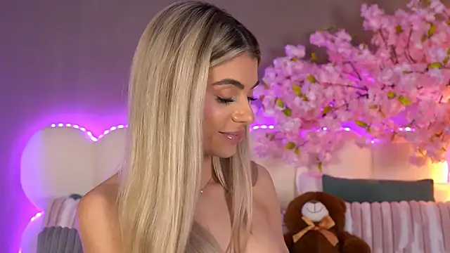 HaileyMadow online show from 04.01.26