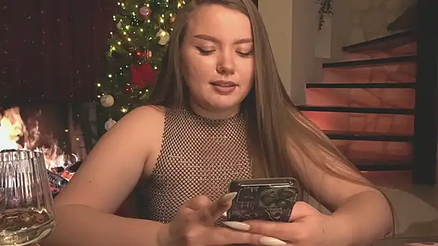 DaisyStacey online show from 12.31.24