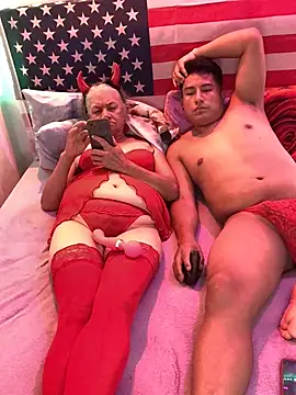 Grandma Mature23 online show from 03.07.25