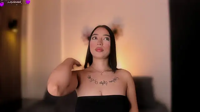 Snapshot of AnthonellaSweet chatting on 02.09.26 AnthonellaSweet online show from 02.09.26