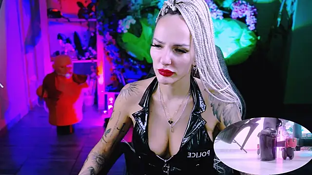 MonicaMaxwel online show from 12.02.25