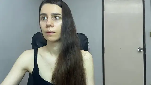 Snapshot of SassyJessi chatting on 04.23.26 SassyJessi online show from 04.23.26