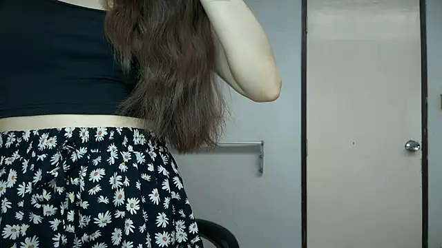 Snapshot of SassyJessi chatting on 04.29.26 SassyJessi online show from 04.29.26