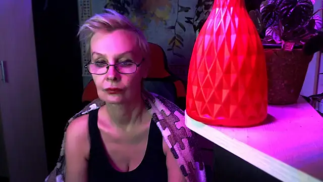 HelgaHimmell online show from 04.04.26