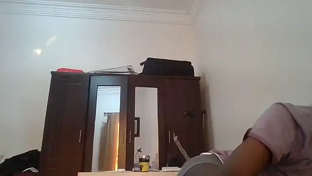 Snapshot of nubiankingkush chatting on 11.23.25 nubiankingkush online show from 11.23.25