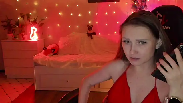 desperatehousewife   online show from 01.20.25