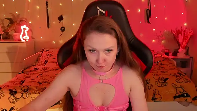 desperatehousewife   online show from 09.20.25