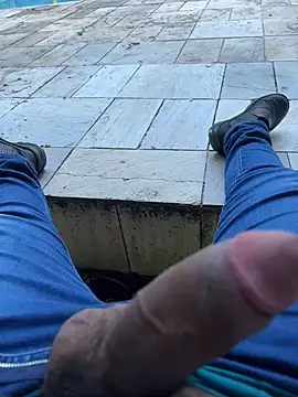 Snapshot of Luizcalado20 chatting on 03.05.25 Luizcalado20 online show from 03.05.25