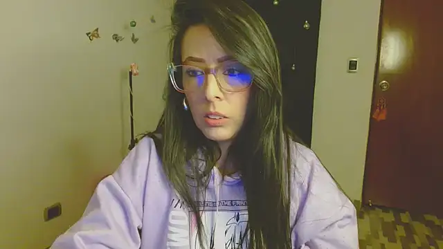 ella peck online show from 11.30.25