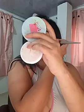 Sophie-hatter online show from 04.02.26