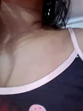 Snapshot of Sophie-hatter chatting on 04.29.26 Sophie-hatter online show from 04.29.26