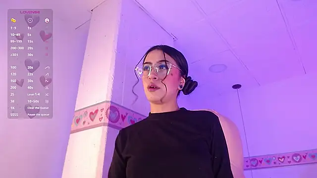 Snapshot of keily_gh1 chatting on 03.22.25 keily gh1 online show from 03.22.25