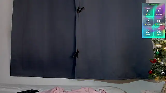 lanaturner  online show from 12.29.24