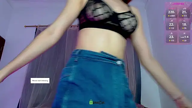 Snapshot of lanaturner_ chatting on 06.04.26 lanaturner online show from 06.04.26