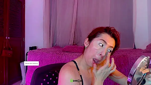 Snapshot of lanaturner_ chatting on 07.19.26 lanaturner online show from 07.19.26