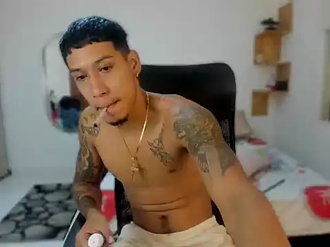 slim master12 online show from 09.16.25