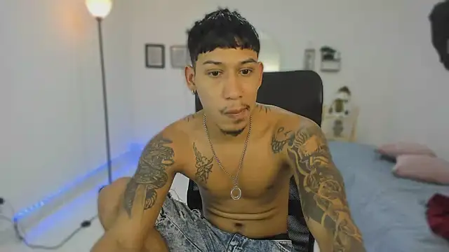 slim master12 online show from 01.08.26