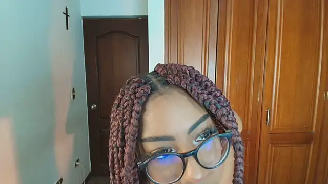 Raquel jones online show from 03.22.25