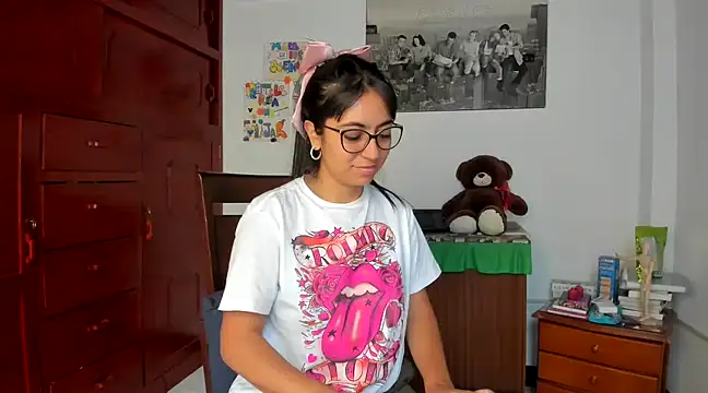 Isabellaa22 1 online show from 12.23.24