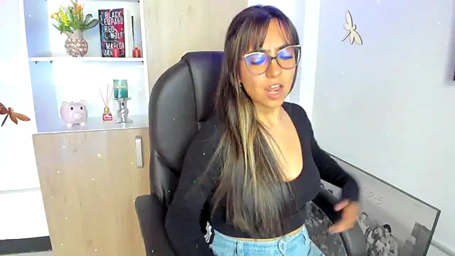 Isabellaa22 1 online show from 02.17.25