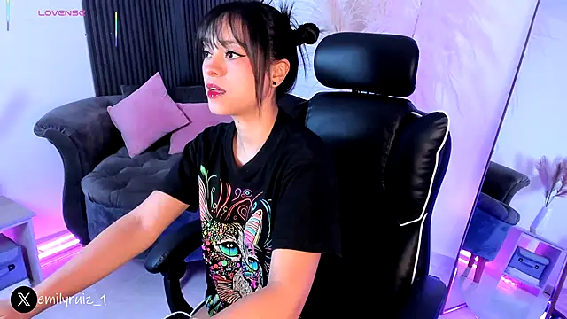 emilyruiz1 online show from 12.03.25