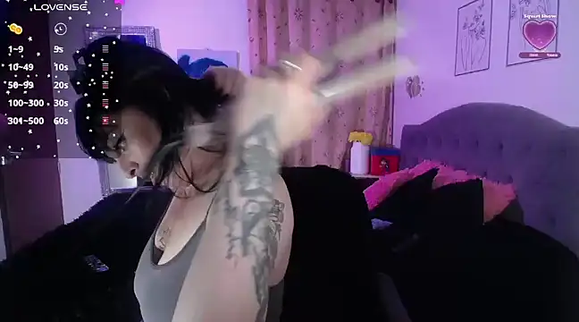 violett honney online show from 01.03.25