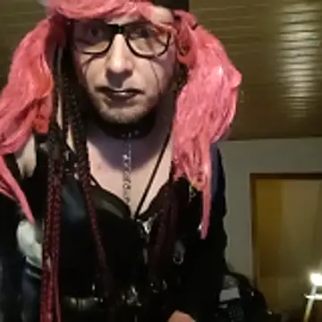 Family666Zombie online show from 04.24.26