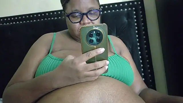 Snapshot of TatianaSantodomingo chatting on 06.18.26 TatianaSantodomingo online show from 06.18.26
