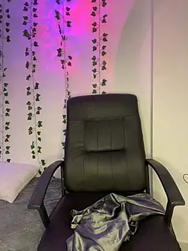 Grecia 21 online show from 12.19.24