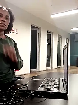 Nattybae09 online show from 02.21.25