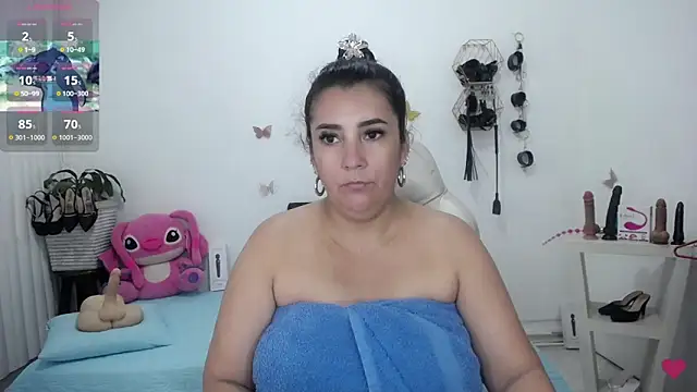 mom hot   online show from 05.27.26