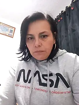 Snapshot of Natasha_milf__ chatting on 01.30.25 Natasha milf online show from 01.30.25